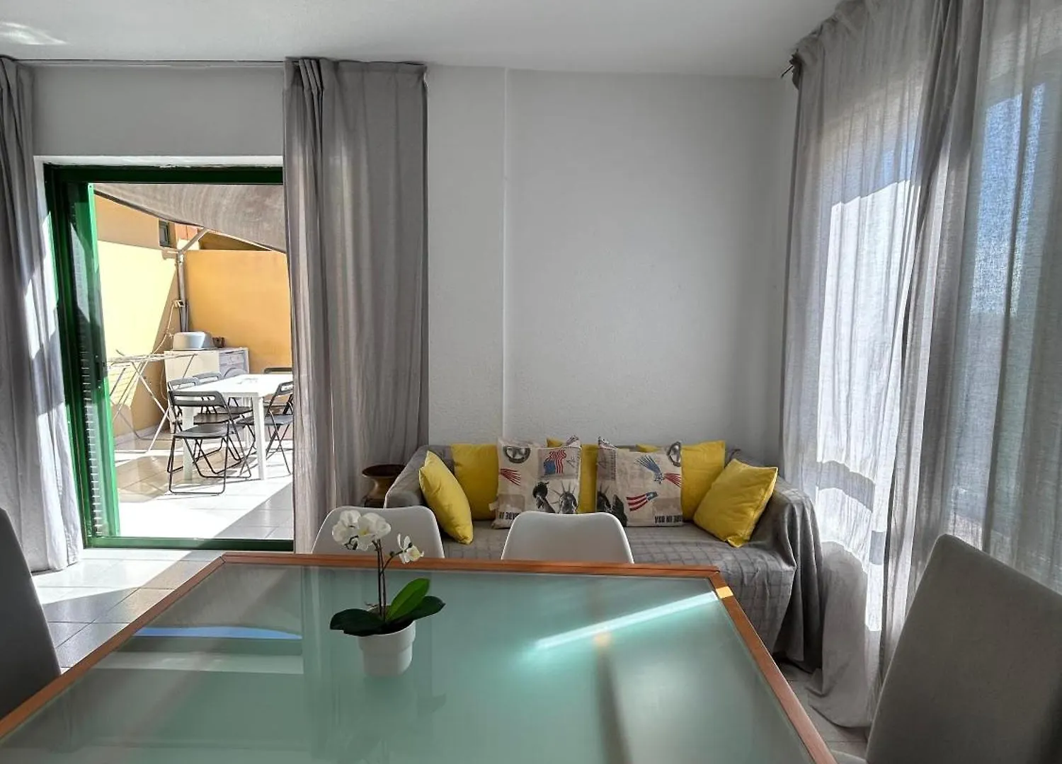 Appartamento Amarilla Terrace Arona